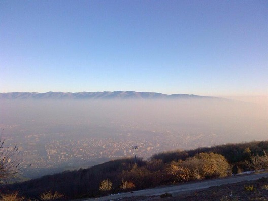 Ако воздухот во Скопје остане загаден, властите се заканија дека уште посилно ќе апелираат да не се загадува